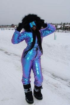 Matching Couple Ski Outfits, Black Couple Ski Trip, Ski Trip Aesthetic Black Women, Ski Outfits For Women Moon Boots, Winter Date Night, Purple Ski Outfits For Women, Cabin Trip Outfit, Down Suit