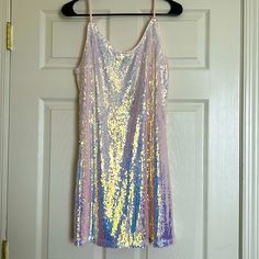 Nwt Sleeveless Scoop Neck Holographic Sequin Mini Dress With Light Pink Base. Perfect For Brides! Summer Party Mini Dress With Scoop Neck, Scoop Neck Sleeveless Dress For Spring Party, Summer Party Sleeveless Scoop Neck Dress, Spring Party Tank Top With Scoop Neck, Sleeveless Casual Mini Dress For Party Season, Casual Sleeveless Mini Dress For Party Season, Pink Sequined Sleeveless Summer Dress, Pink Sleeveless Sequin Dress For Summer, Summer Party Tank Top With Scoop Neck