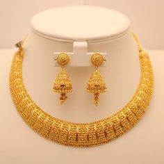 Gold Necklace With Jhumka, 3 Tola Gold Set Design, African Jewellery, Delicate Gold Jewelry, Gold Jewels Design, Neck Pieces Jewelry, Fancy Jewelry Necklace