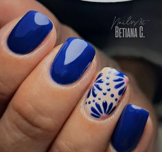 Nails In Blue Art Designs, Blue Holiday Nails Summer, Nail Makeover, Mandala Nails, Kids Nails, Summer Gel Nails, Sassy Nails, Prom Theme, Matte Nails Design