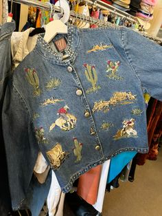 #cowpoke #cowgirl #cowgirlstyle #cowgirlfashion #cowboy #thrifting #lasvegas #western #westernwear #denimstyle Pretty Country Outfits, Western Clothes Aesthetic, Indie Western Outfits, Western Thrift Finds, Old Western Fashion, Dream Thrift Finds, Thrifted Western Outfits, Retro Western Outfits, 90s Cowgirl Fashion