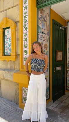 Spain Outfit Inspiration, Pool Party Style Outfit, Outfits To Wear Abroad, Dresses European Style, Styling Long Overalls, Modest Italy Summer Outfits, Italy Abroad Outfits, Vacation Outfits Barcelona, Exploring Europe Outfits