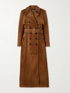 TOM FORD's coat is modeled on traditional trench styles - it's complete with hallmark details like shoulder epaulettes, storm flaps and a waist-cinching belt. It's been made in Italy from suede and has a classic double-breasted front and smoothing lining for easy layering. J Crew Stadium Coat, Jackets Fall 2024, Tom Ford Coat, Tom Ford Clothes, Women Fall Fashion 2024, Suede Trench Coat Outfits, Coat On Shoulders, Suede Coat Women, Suede Trench Coat