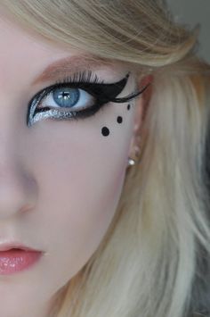 *   # Pin++ for Pinterest # Eye Makeup Glitter, Eye Makeup Styles, Smink Inspiration, Fairy Makeup, Mermaid Makeup, Goth Makeup, Creative Eye Makeup, Crazy Makeup