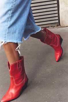 A heritage style gets a sleek twist with these ankle-length cowboy boots, featured in a glossy leather with a sharp pointed toe and an extra chunky block heel. **Features:** Ankle length, leather uppers, pointed toe, pull straps, contrast stitching, chunky block heel **Why We | Pitchfork Point Western Boots by FP Collection at Free People in Red, Size: US 8 Red Cowboy Boots Outfit, Cowboy Boots Outfit, Red Cowboy Boots, Chunky Block Heels, Heritage Fashion, Cool Boots, Boots Outfit, Boot Shop, Boho Clothing