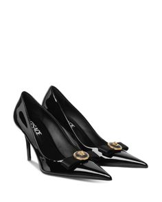 Versace Women's Slip On Pointed Toe High Heel Pumps Versace Shoes Heels, Versace Pumps, Versace Heels, Luxury Heels, Fancy Heels, Pretty Heels, Shoes Heels Classy, Versace Shoes, Versace Home