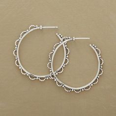 Silver Needle Moonstone Inlay Zircon Earrings
Metal:Zinc Alloy
Color:Silver Color
Package Included: 1* Earrings Loop Pendant, Earrings Classic, Hoop Earrings Style, Big Hoop Earrings, Loop Earrings, Party Earrings, Silver Jewelry Fashion, Wedding Jewelry Earrings, Beaded Hoop Earrings