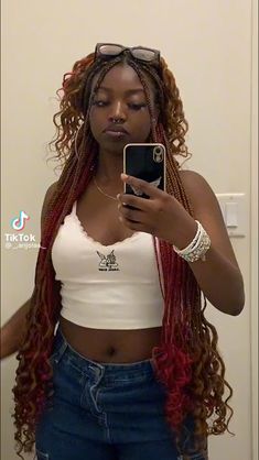 Long Box Braids With Curly Ends And Color, Brown Red Braids For Black Women, Hairstyles Braids Bun, Brown And Red Peekaboo Braids, Knotless Braids With Skunk Patch Color, Box Braids Color Ideas