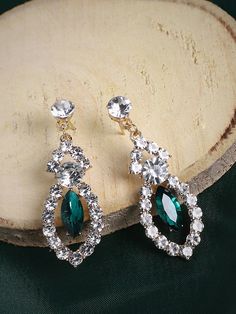 Category Earrings Color Green Base Metal Alloy Plating Silver style Ethnic Occasion Party Diamond Jewelry Aesthetic, Emerald Drop Earrings, Coord Sets, Emerald Earrings Drop, Jewelry Emerald, Earrings Emerald, Earrings Aesthetic, Jewelry Aesthetic, Emerald Earrings