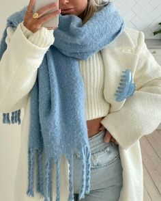 Cozy Fall Sweater Outfit Ideas, Cold Weather Outfits Winter, Adrette Outfits, Winter Fit, Cold Outfits, Wallpaper Pattern, Looks Street Style, Stockholm Fashion, Winter Fits