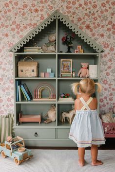 Kids Rooms Inspo, Girls Playroom, Julia Berolzheimer, Nursery Room Design, Baby Room Inspiration, Playroom Design, Nursery Room Inspiration, Toddler Bedrooms