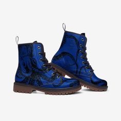 Rubber sole Faux Leather Padded collar for added comfort Lace-up front Wide Fit Rave Boots, Armor Boots, Festival Boots, Blue Octopus, Gothic Boots, Octopus Print, Vegan Leather Boots, Boots Combat, Leather Lace Up Boots