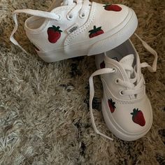 Strawberry Toddler Vans Strawberry Vans Custom Vans - Etsy Cute Summer Canvas Shoes With Rubber Sole, Cute Summer Streetwear Sneakers, Playful Summer Streetwear Sneakers, Strawberry Vans, Hand Painted Vans, Vans Custom, Painted Vans, Sneakers Athletic, Custom Vans