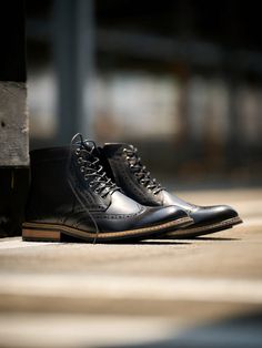 Black  Collar   Plain  Embellished   Men Shoes Wingtip Boots Outfit Men, Formal Black Boots, Classy Attire, Formal Flats, Boots Outfit Men, Wingtip Boots, Black Boots Men, Dress Boot, Mens Dress Boots