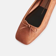 Elegant Office Ballet Flats For Fall, Elegant Brown Flats With Bow, Elegant Brown Ballet Flats For Office, Chic Brown Ballet Flats For Office, Modern Ballet Flats For Formal Fall Occasions, Modern Ballet Flats For Formal Fall Events, Modern Formal Ballet Flats For Fall, Boys Loafers, Suede Ballet Flats