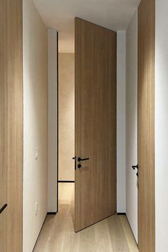 luxury residential interior doors Peach Ideas, Interior Doors Styles, Goals 2025, Front Foyer, Italian Doors, Contemporary Interior Doors, Transitional Interiors, Modern Doors, Luxury Door