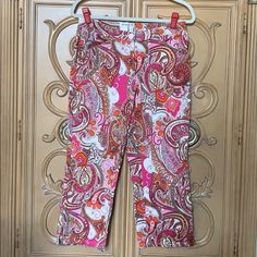 Coldwater Creek Beautiful Paisley Design Capris Stretch ~ Cotton Spandex Blend Size 6 Waist Measurements 15” Laying Flat New Without Tags 97% Polyester 3% Spandex Super Soft Fabric Pink White Orange Bright Pink Beige Colors In Paisley Pattern Fitted Bottoms With Paisley Print For Spring, Fitted Paisley Print Bottoms For Spring, Stretch Paisley Print Bottoms For Summer, Pink Stretch Capris For Spring, Spring Patterned Bottoms With Paisley Print, Summer Paisley Print Patterned Pants, Spring Paisley Print Patterned Bottoms, Fitted Paisley Print Spring Pants, Patterned Paisley Print Pants For Summer