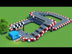 Minecraft Park Build, Theme Park Minecraft Ideas, Minecraft Theme Park Builds, Minecraft Race Track, Minecraft Carnival Games, Minecraft Waterpark Ideas, Minecraft City Park, Minecraft Amusement Park Entrance, Minecraft Theme Park Entrance