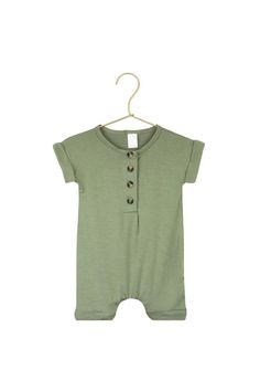 Comfortable Solid Color Tops For Summer, Green Buttoned Tops For Loungewear, Fitted Top With Button Cuffs For Everyday, Fitted Tops With Button Cuffs For Everyday, Comfortable Summer Tops, Stretch Tops With Button Closure For Loungewear, Versatile Cotton Tops With Button Closure, Casual Solid Tops For Playtime, Relaxed Fit Green Tops For Playwear