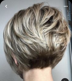 Very Short Stacked Bob, Stacked Bob With Layers, Bob With Layers, Short Stacked Bob, Short Stacked Bob Haircuts, Kort Bob, Stacked Bob Hairstyles