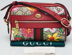 Crossbody Bag Outfit, Red Camera, Flower Handbag, Gucci Mini, Red Leather Handbags, Gucci Ophidia, Small Camera, Gucci Tote, Canvas Messenger Bag