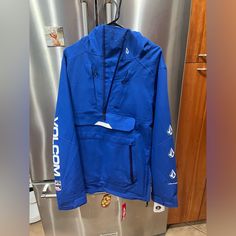 Brand New With Tags Blue Sport Coat With Pockets For Outdoor Activities, Functional Blue Outerwear For Streetwear, Blue Sport Coat With Pockets For Streetwear, Snow Jacket, Ski Snowboard, Ski And Snowboard, Bright Blue, Brighton, Blue Man