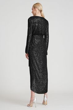 The Falan cocktail dress perfectly captures Halston's iconic ultra-glam feel in its wrap silhouette covered in glistening silver sequins. Sequin Cocktail Dress, Maxi Dress Cocktail, Dress Home, Knitwear Tops, Silver Sequin, Satin Dress, Dress Backs, Satin Dresses, Waist Tie