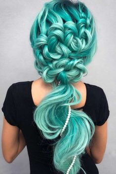 Vibrant And Pastel Mermaid Hair Color Ideas ★ Aquamarine Hair Color For A Mermaid Look Mermaid Hair Color Ideas, Aquamarine Hair, Black Cherry Hair, Braided Updos, Awesome Hairstyles, Teal Hair