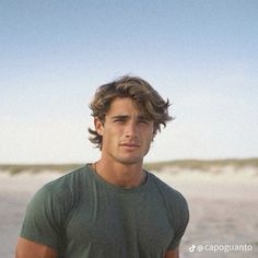 Old Money Classy, Surfer Guys, Teenager Boys, Surfer Hair, Mens Haircuts Short Hair, Guy Haircuts Long, Surfer Boy, Side Part Hairstyles, Wavy Hair Men