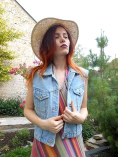 Vintage cropped denim vest! Super cute 80s, light blue denim vest, sleeveless jacket with lots of character and charm could be perfect for adding some punk or grungy vibe to this outfit. This vintage denim waistcoat has two chest pockets and interesting buttons, give it the charm of a western vibe, excellent vest for summer festivals and everyday wear. The material is of high quality, thicker, weighs about 0.5 kg, so we send it by DHL. The color may vary slightly from image to image.C&A FADE Light Blue Vest, Blue Jean Vest, Crop Denim Vest, Vintage Denim Vest, Denim Waistcoat, Vintage Denim Skirt, Summer Festivals, Cotton Sundress, Blue Vests