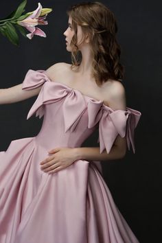 Pink Satin Prom Dress, Prom Dress Princess, Satin Long Prom Dress, Flower Prom Dress, Princess Prom Dresses, Dress Princess, Satin Prom Dress, Abayas Fashion, Dresses Kids Girl