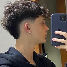 Spiked Hair Men, Low Burst Fade, Burst Fade Mullet, Long Hair Shaved Sides, Mens Haircuts Thick Hair, Hair Cut Guide, Cortes De Cabello