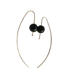 Handmade 14 K Gold Threader Natural Black Onyx Stones Earrings Approx. 8-9 Mm 3. Inches Long. Gift Bag Included. Price Is Per I Item Silicone Protection Back Included. Elegant Single Black Earring, Elegant Black Single Earring, Modern Handmade Black Hoop Earrings, Elegant Onyx Earrings For Party, Modern Black Handmade Hoop Earrings, Luxury Black Onyx Earrings, Minimalist Black Evening Jewelry, Modern Black Jewelry With Matching Earrings, Elegant Round Onyx Earrings