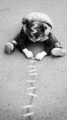 Imperfectly Perfect, Naha, Black White Photos, 영감을 주는 캐릭터, Bw Photo, Great Photos, Children Photography, White Photography