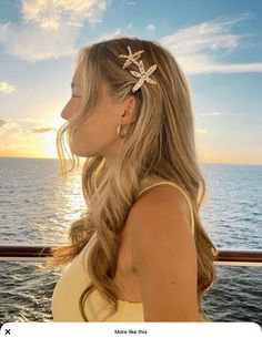 Spain Hairstyles, Summer Hairstyles Brunette, Cute Hairstyles For The Beach, Spain Photo Ideas, Brunette Blond, Summer Hair Inspo, Hairstyles Brunette, Jewelry Hair, Summer Hair