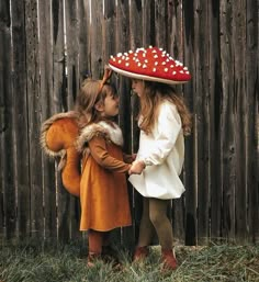 Family Halloween Costumes, 자수 디자인, Cute Costumes, Baby Halloween Costumes, Halloween Inspiration, Baby Costumes, Diy Halloween Costumes