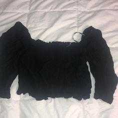 Black Crinkle Croptop New With Tags Black Ruffled Crop Top, Wrinkled Long Sleeve Tops For Summer, Long Sleeve Wrinkled Summer Tops, Edgy Ruffled Tops For Spring, Trendy Black Crop Top With Ruffles, Trendy Black Ruffled Crop Top, Casual Black Crop Top Blouse, Casual Crinkle Texture Tops For Day Out, Black Crop Top For Date Night