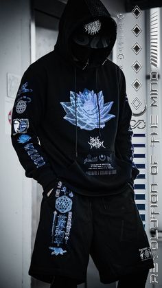 Streetwear Festival Outfit, Tech Outfit, Gents Shoes, Techwear Fashion, Stylish Hoodies, Cyberpunk Fashion, Mens Casual Dress Outfits, Guys Clothing Styles, Mens Outfit Inspiration