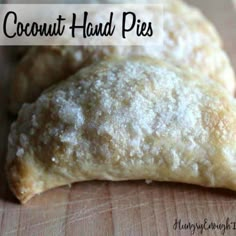 Fried Pies Recipe, Fry Pies, Fried Hand Pies, Coconut Filling, Coconut Baking, Midday Snack, Dessert Recipies