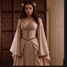 kitap için Medieval Fantasy Dress Princesses, Medieval Dress Aesthetic, Medieval Queen Dress, Sultana Dress, Targaryen Dresses, Sultan Dress, Game Of Thrones Dress, Medieval Princess, Queen Dresses