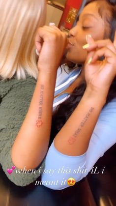 Tattoos Matching Sister, Best Friend Tattoos Matching, Matching Tattoos With Mom, Friend Tattoos Matching, Bestie Tats, Mom And Daughter Tattoos Matching, Memorial Tattoo Ideas, Cousin Tattoos, Matching Friend Tattoos