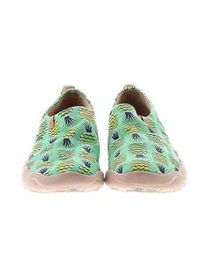 UIN Sneakers Size: 5 1/2 Shoes - used. No Fabric Content, Tropical | UIN Sneakers: Green Tropical Shoes - Size 5 1/2 Tropical Shoes, Sneakers Green, Green Sneakers, Women Handbags, Handbags, For Women, Sneakers, Green, Fabric