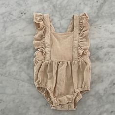 Never Worn Baby Linen Romper In Size 59 Beige Bubble Romper For Summer Playtime, Beige Summer Bubble Romper For Playtime, Summer Beige Bubble Romper For Playtime, Casual Cream Bubble Romper For Summer, Cute Solid Color Bubble Romper For Beach, Cute Solid Color Beach Bubble Romper, Casual Beige Bubble Romper For Playtime, Western Baby, Linen Romper