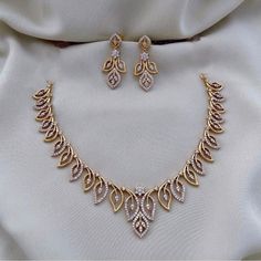 #pinterest #Beautifu 😘 Casting Necklace Gold, Diamond Necklace Designs Unique, Haaram Designs, Pretty Gold Necklaces, Ruby Necklace Designs, Matte Gold Necklace, Simple Necklace Designs, White Jewellery, Delicate Gold Jewelry