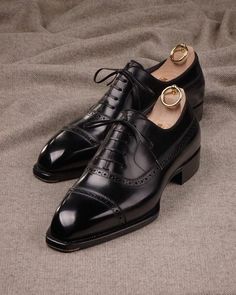 Men Black Leather Oxford Dress Shoes, Handmade Black Leather Formal Shoes | eBay Black Brogues, Gents Shoes, Black Oxford Shoes, Black Leather Oxfords, Leather Sole Shoes, Gentleman Shoes, Leather Formal Shoes, Lace Up Dress, Cajun Recipes