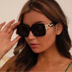 Gorgeous Fashion Sunglasses. Comes With A Protective Case. Trendy Black Formal Sunglasses, Chic Black Sunglasses With Glass Lenses, Casual Evening Sunglasses With Glass Lenses, Black Glass Sunglasses For The Beach, Black Glass Sunglasses For Beach, Chic Black Glass Sunglasses, Elegant Black Sunglasses For Vacation, Elegant Black Sunglasses For Summer, Elegant Black Sunglasses For The Beach