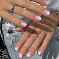 Unghie Sfumate, French Manicure Nails, Casual Nails, Bride Nails, Dipped Nails, Manicure Y Pedicure, Classy Nails, Short Acrylic Nails