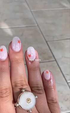 Short Nail Inspo￼, Short Nails Stars, Short Nail Inspo Summer, Nail Inspo Stars, Stars On Nails, Nail Inspo For Short Nails, Short Star Nails, Star Gel Nails, Nails Nye