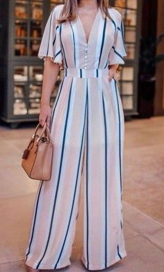 Skandinavian Fashion, Jumpsuit Pattern, Striped Jumpsuit, Jumpsuit Fashion, African Fashion Dresses, Classy Dress, Trendy Dresses, Fashion Sewing, Moda Fashion