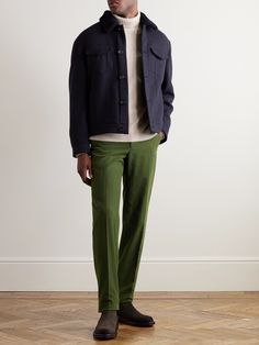 Richard James has proven that it's possible to honour tradition while also shaking things up. Cut from cotton-moleskin, these trousers bridge the gap between classic and casual. The olive-green shade and tapered fit means they'll go with everything from dress shirts to tees. Men’s Fashion Plus Size, Olive Green Cargo Pants Outfit, Olive Green Pants Outfit, Green Cargo Pants Outfit, Green Pants Outfit, Olive Green Cargo Pants, Richard James, Pants Outfit Men, Olive Green Pants